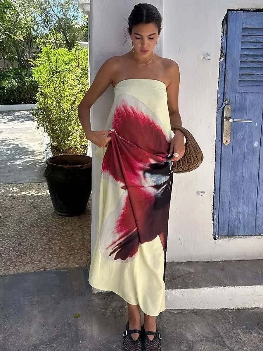 Robe Beige Et Rouge​
