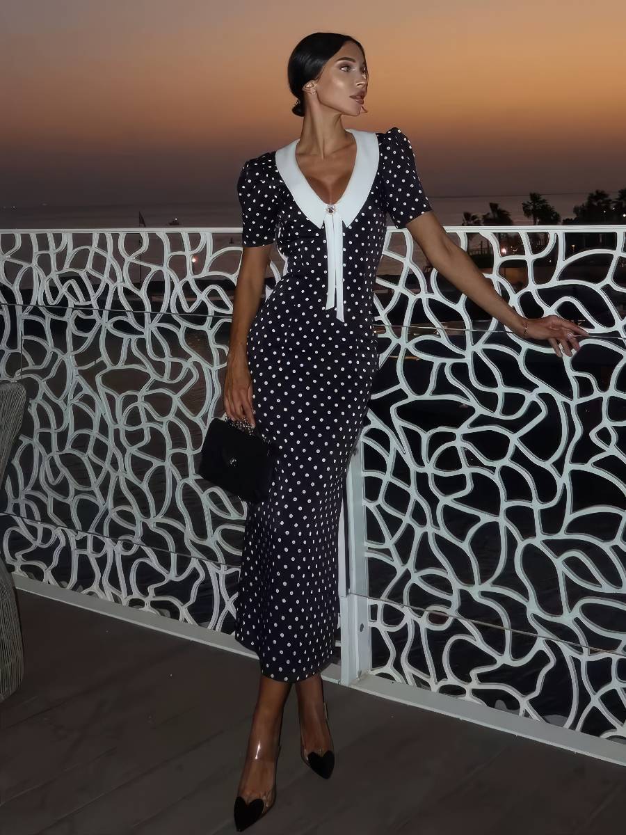 Robe Blanc Et Noir Longue À Pois Manches Courtes