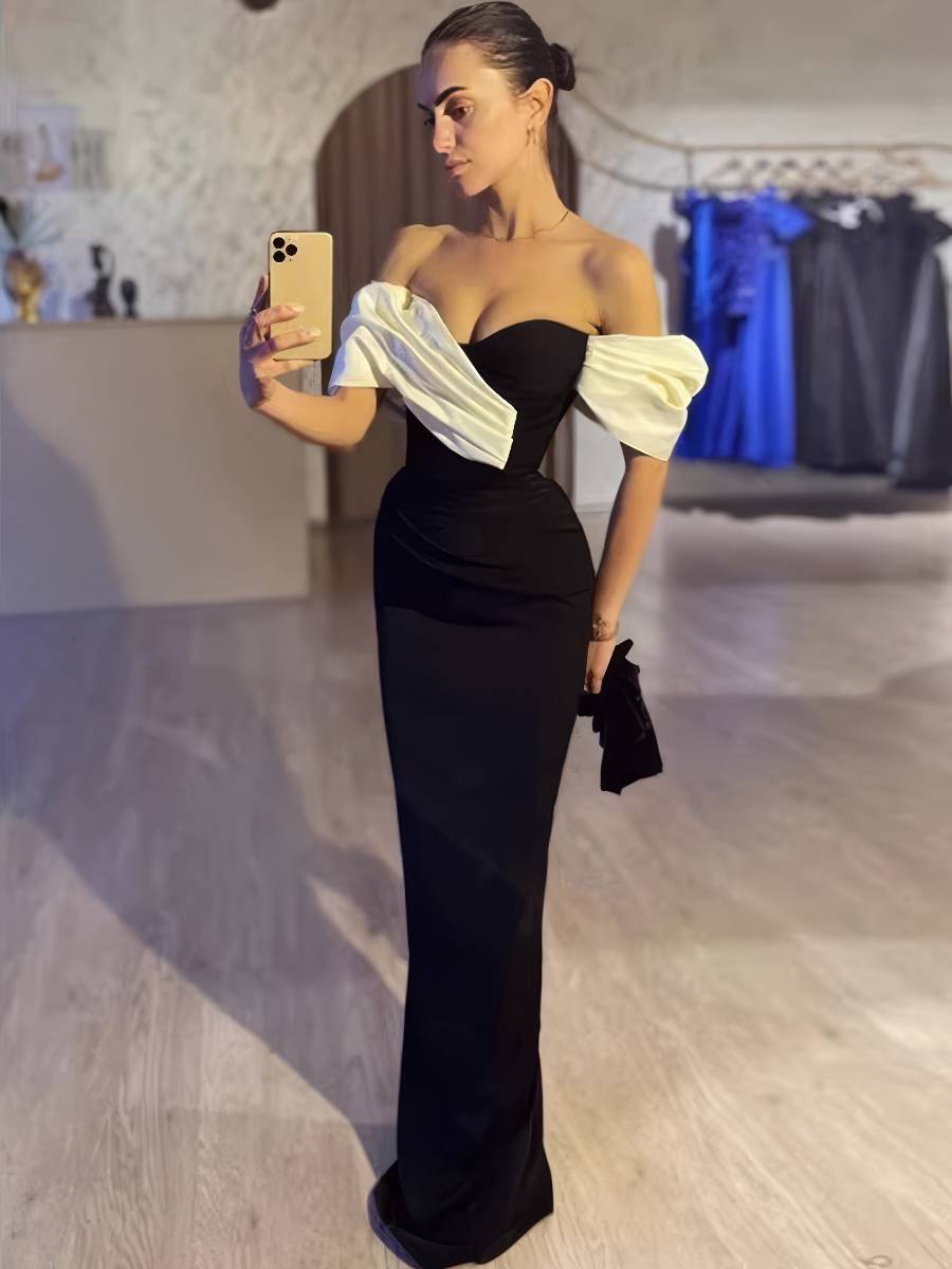 Robe Blanc Et Noir Longue Moulante Épaules Dénudées