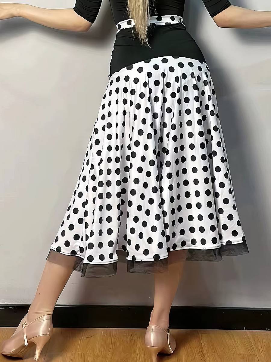 Robe Blanc Et Noir Robe Fluide À Pois Style Rétro – Image 2