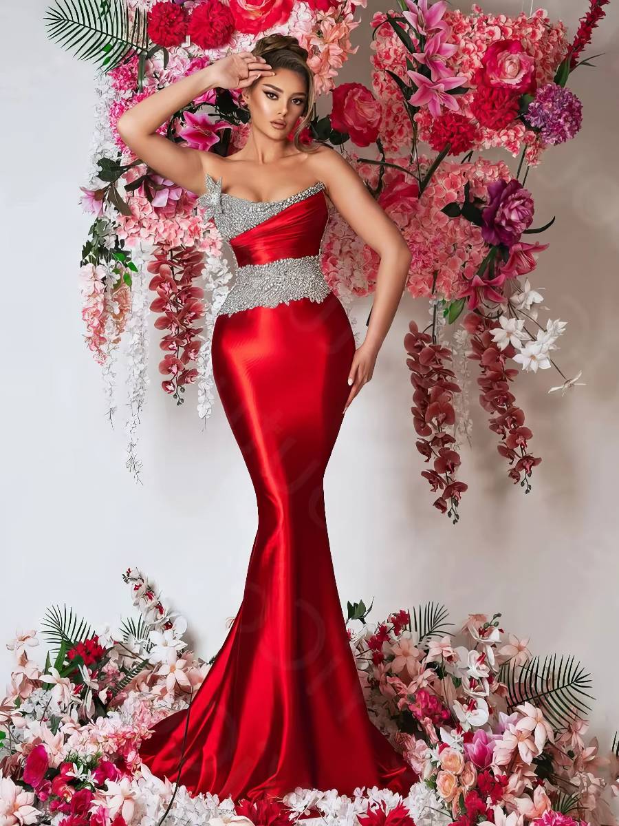 Robe Grise Et Rouge​